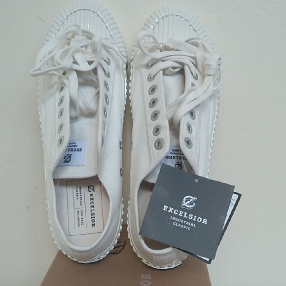 EXCELSIOR Shoes - C-Unisex - Excelsior White Canvas Sneakers